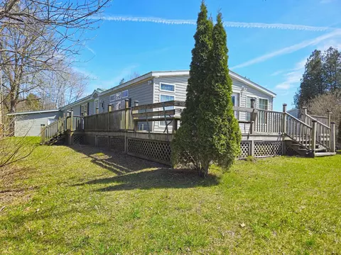 427 Dewing Rd, Franklin, VT 05457
