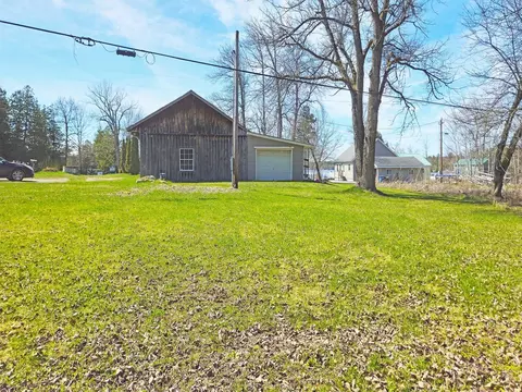 Exterior - 427 Dewing Rd, Franklin, VT 05457 photo 5 of 9