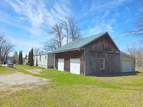 427 Dewing Rd, Franklin, VT 05457