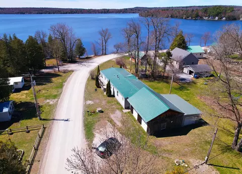 427 Dewing Rd, Franklin, VT 05457
