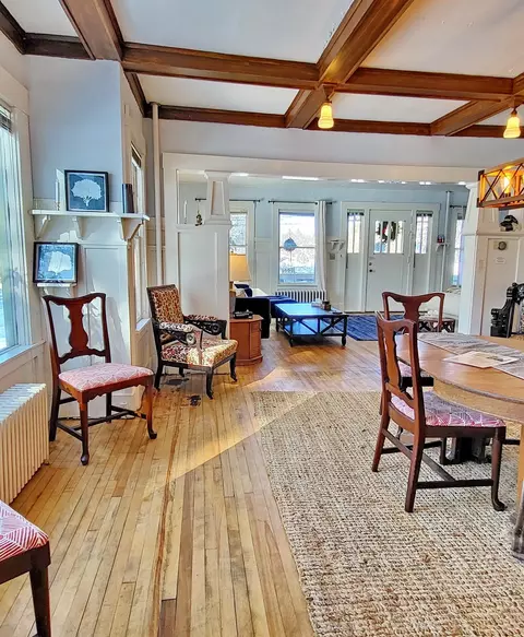 Dining - 2480 Main St, Bethlehem, NH 03574 photo 2 of 7