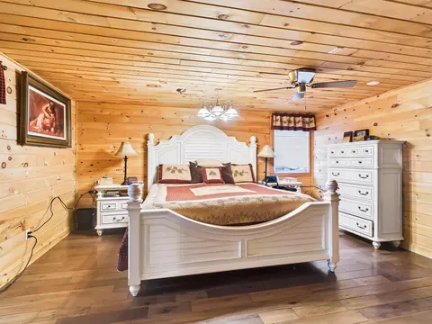Bedroom - 361 Jackson Lodge Rd, Canaan, VT 05903 photo 1 of 7