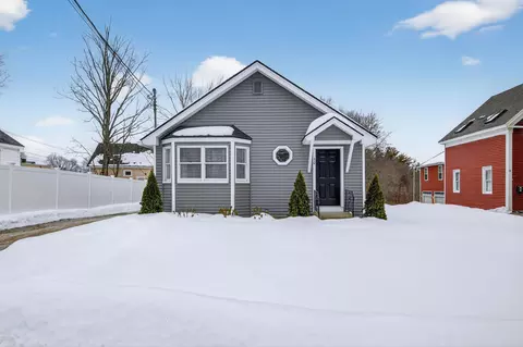 30 Main St, Salem, NH 03079