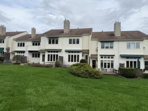545 S Prospect St #22, Burlington, VT 05401