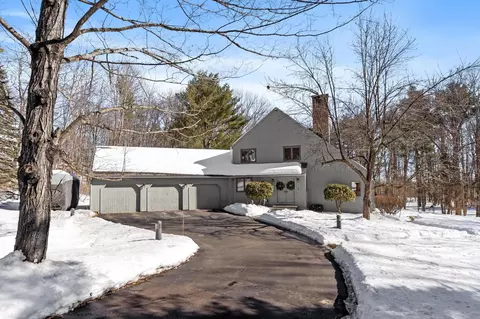 1 Dalkeith Rd, Hollis, NH 03049