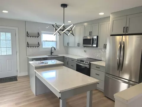 61 Red Pines Ln #4, Colchester, VT 05446