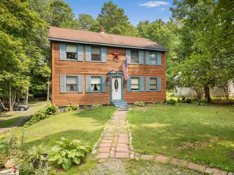 292 Ledgemere Pt, Hubbardton, VT 05732
