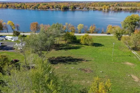 8930 Us Route 2, North Hero, VT 05474
