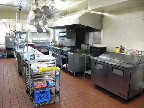 Kitchen - 52 Upper Rd, Bridgewater, VT 05035 photo 5 of 8