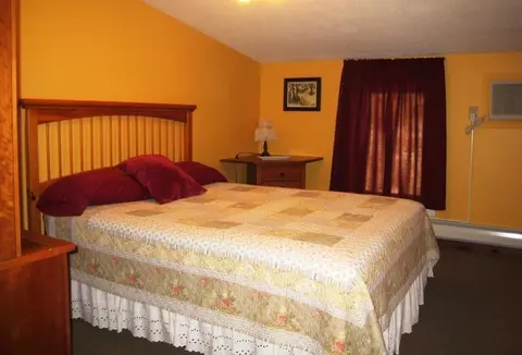 Bedroom - 52 Upper Rd, Bridgewater, VT 05035 photo 5 of 6