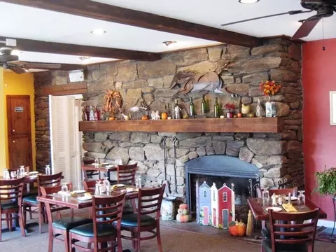 Dining - 52 Upper Rd, Bridgewater, VT 05035 photo 1 of 13