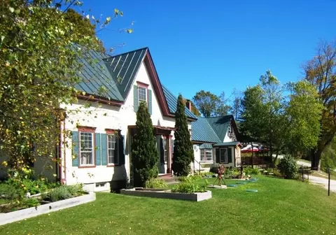Exterior - 52 Upper Rd, Bridgewater, VT 05035 photo 2 of 5