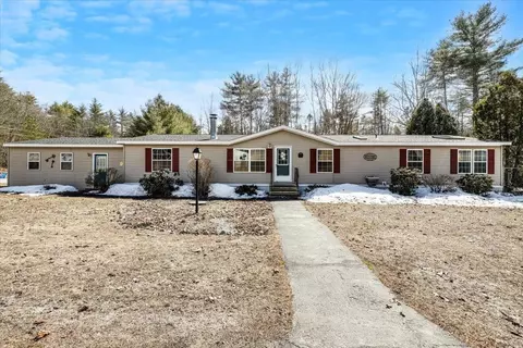 5 Pamela Dr, Hopkinton, NH 03229