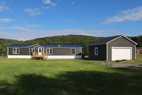 1056 Swamp Rd, Sheldon, VT 05483 photo 3