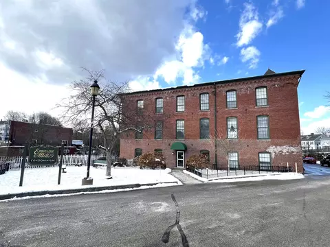 100 Main St #108, Pembroke, NH 03275