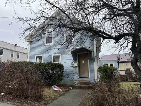 82 Franklin St, Rutland, VT 05701