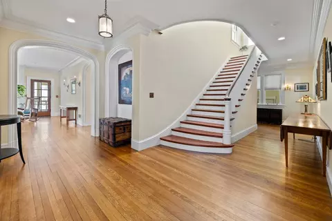 93 Chosen Vale Ln, Enfield, NH 03748