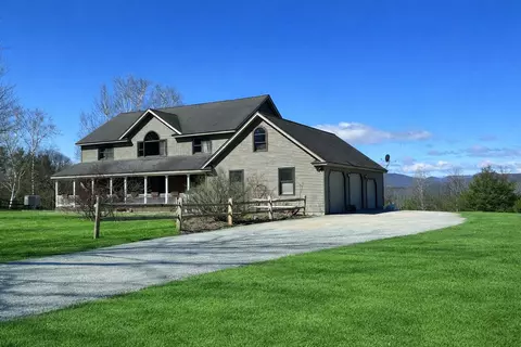 49 Sherri Ln, Clarendon, VT 05759