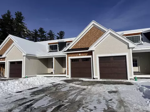 23 Main St #1, Candia, NH 03034