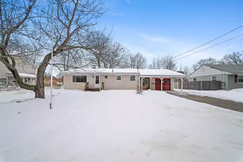 133 Lafayette St, Laconia, NH 03246