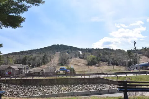 Exterior - 2 River Run Dr #C, Bartlett, NH 03812 photo 7 of 9