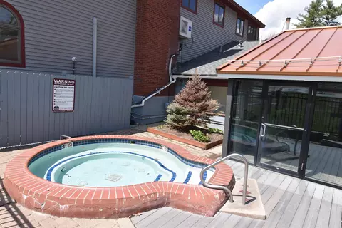 Exterior - 2 River Run Dr #C, Bartlett, NH 03812 photo 2 of 9