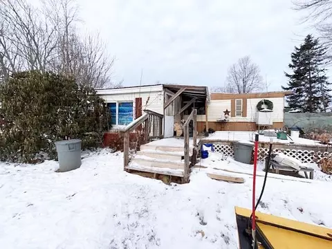 4 Dow St, Exeter, NH 03833 photo 2
