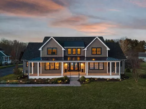 6 Shipwright Way, Newington, NH 03801