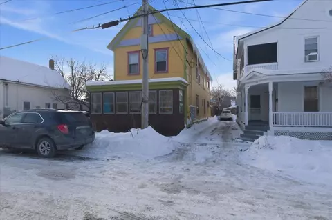 27-29 Lafountain St, Burlington, VT 05401