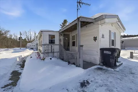 140 Weston St, Berlin, VT 05602