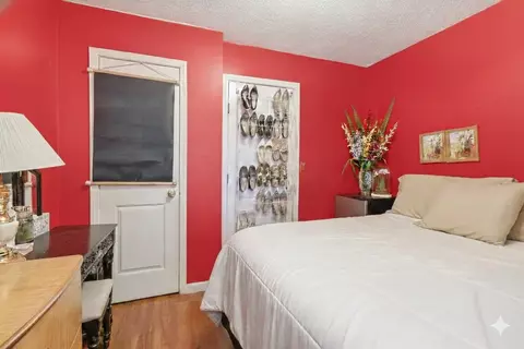 Bedroom - 240 N Brownell Rd, Williston, VT 05495 photo 2 of 9