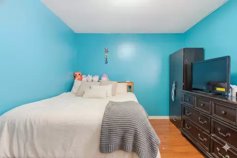 Bedroom - 240 N Brownell Rd, Williston, VT 05495 photo 3 of 9