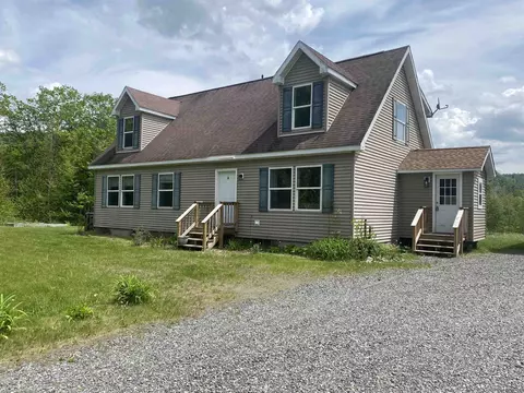 752 Houghton Bridge Rd, Saint Johnsbury, VT 05819