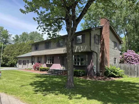 109 Juniper Rdg, Shelburne, VT 05482
