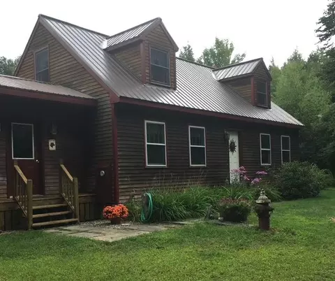 63 Maxfield Rd, Fairfax, VT 05454