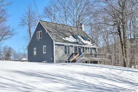 5 Holiday Ridge Rd, Bartlett, NH 03812