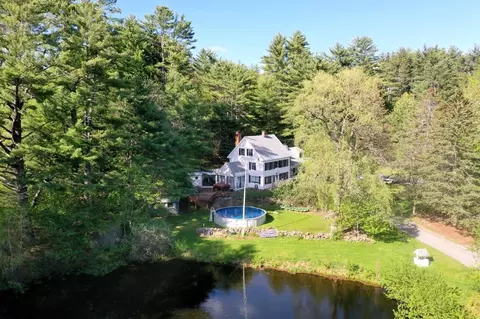 311 Fairgrounds Rd, Bradford, NH 03221