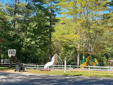 Exterior - 1 River Run Rd # -O, Bartlett, NH 03812 photo 3 of 4