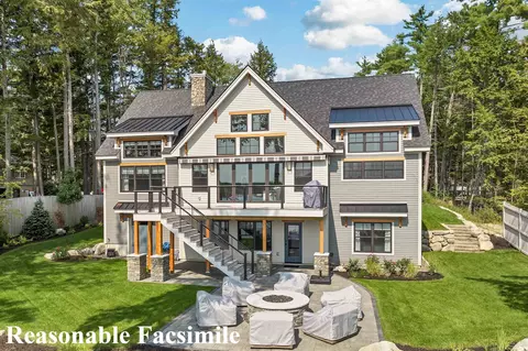 18 Lovejoy Ln, Meredith, NH 03253