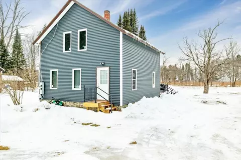 34 Sylvester Rd, Richford, VT 05476