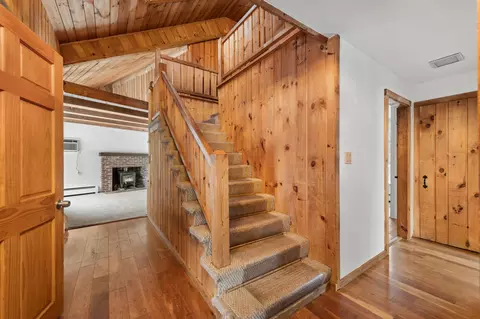 Entry Way - 8 Avery Rd, Campton, NH 03223 photo 1 of 5