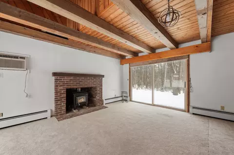Living - 8 Avery Rd, Campton, NH 03223 photo 2 of 5