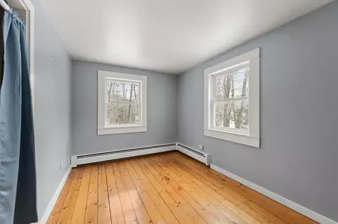 Bedroom - 8 Avery Rd, Campton, NH 03223 photo 8 of 13