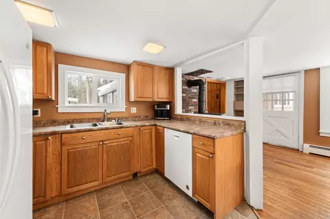 Kitchen - 8 Avery Rd, Campton, NH 03223 photo 1 of 1