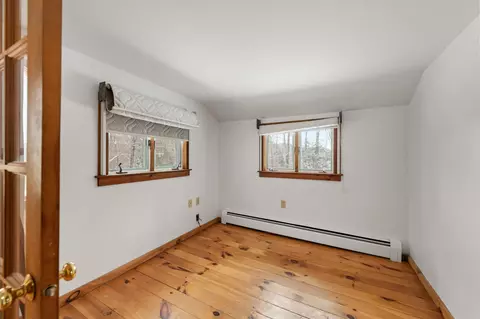 Bedroom - 8 Avery Rd, Campton, NH 03223 photo 6 of 13