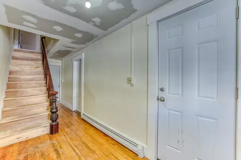 Entry Way - 98 Main St, Lancaster, NH 03584 photo 5 of 6