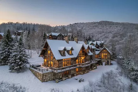 62 Moon Shadow Dr #M4 & M5, Ludlow, VT 05149