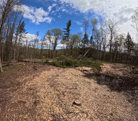 169 Sun And Ski Rd, Wilmington, VT 05363