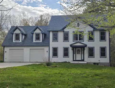 762 Robinson Rd, Pembroke, NH 03275
