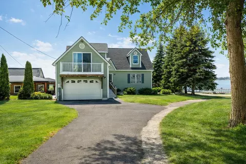 126 Georgia Shore Rd, Georgia, VT 05478